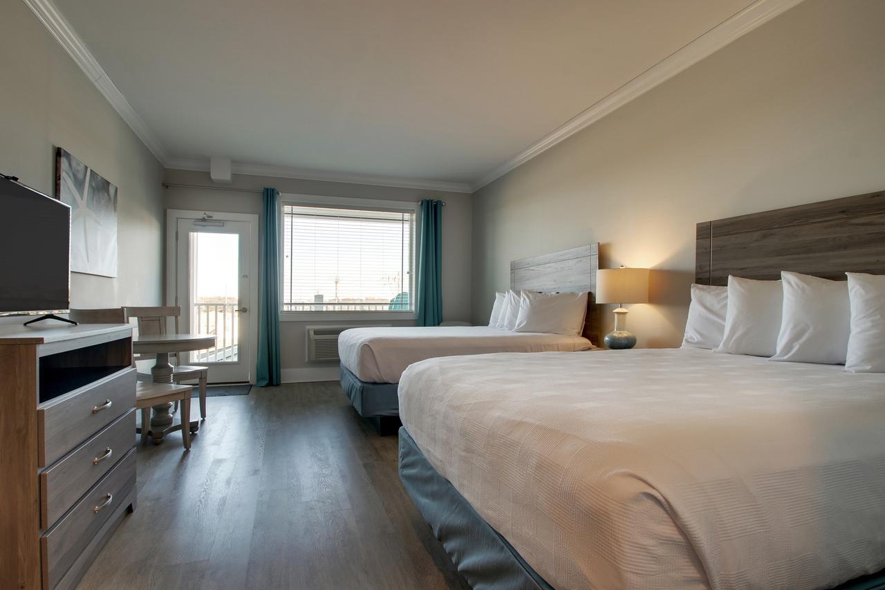 Islander & 3* Emerald Isle
